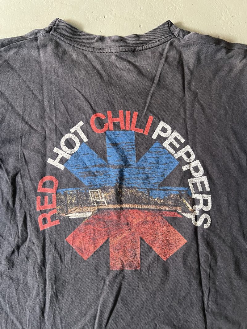 Vintage Red Hot Chilli Peppers (Californication) - Image 5
