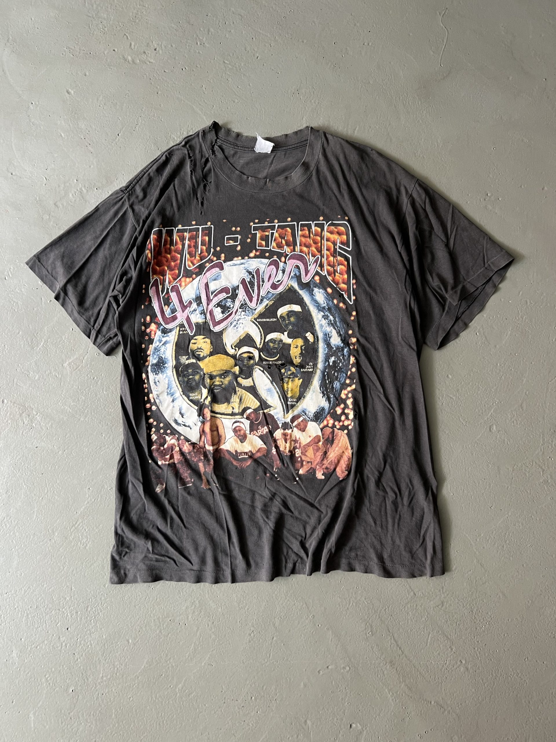 Vintage ‘90s Wu-Tang Clan “Triumph” Rap Tee