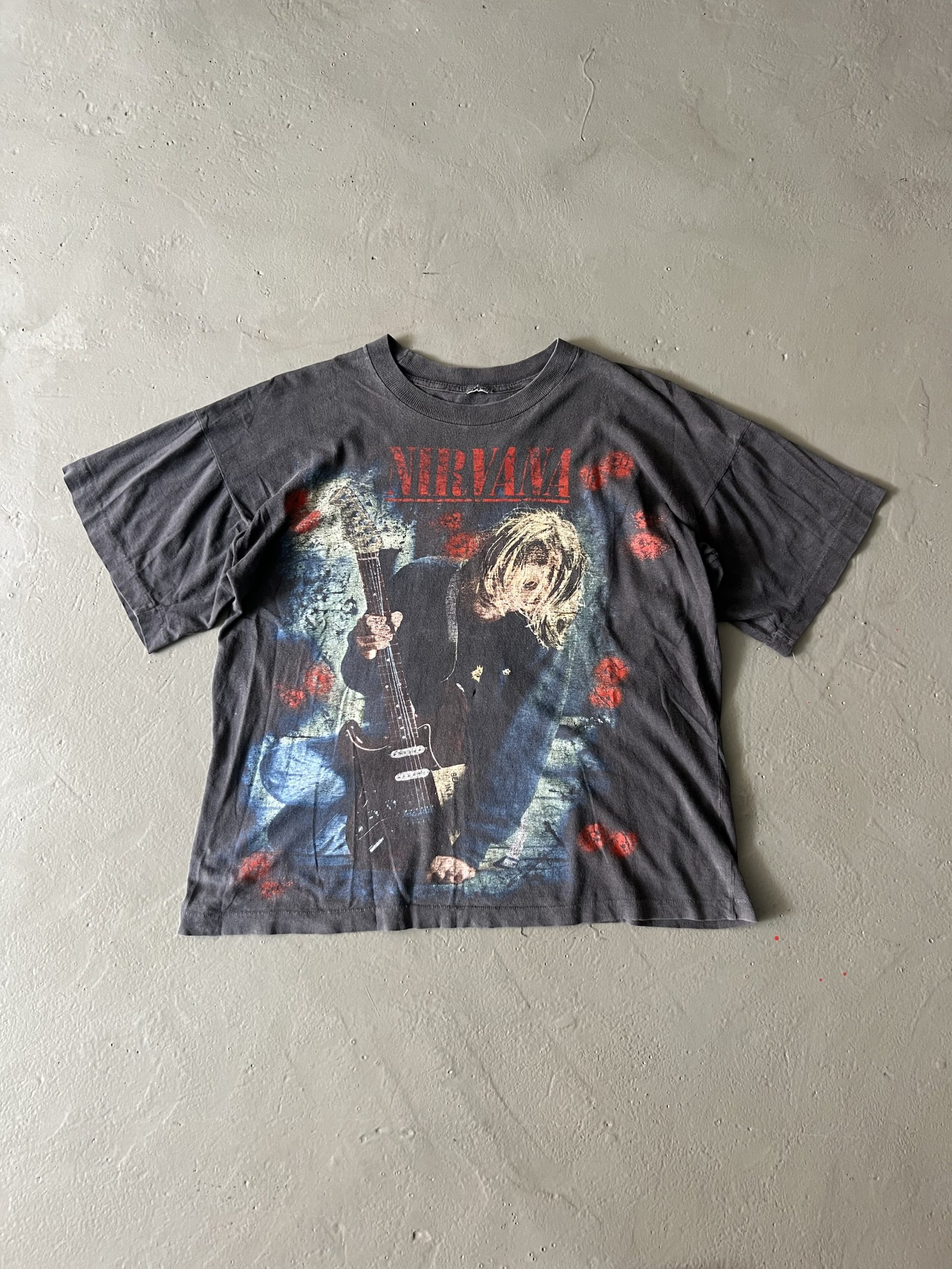 Vintage 90s Nirvana Heart-Shaped Box Empire European Bootleg Tee