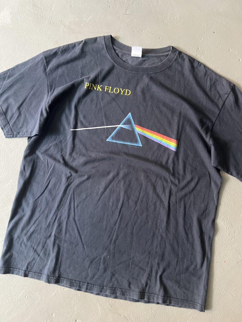 Vintage Early 00s Pink Floyd The Dark Side of the Moon (Reissue) - Image 3