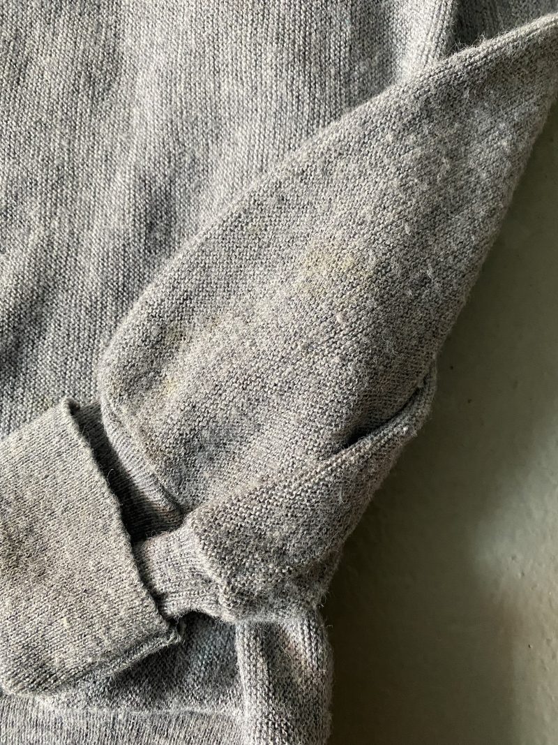1970’s Izod Lacoste Gray Acrylic Cardigan - Image 3