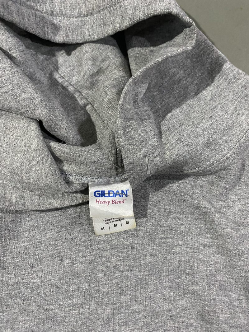 2000’s Gildan Heavy Blend Gray Blank Hoodie - Image 2